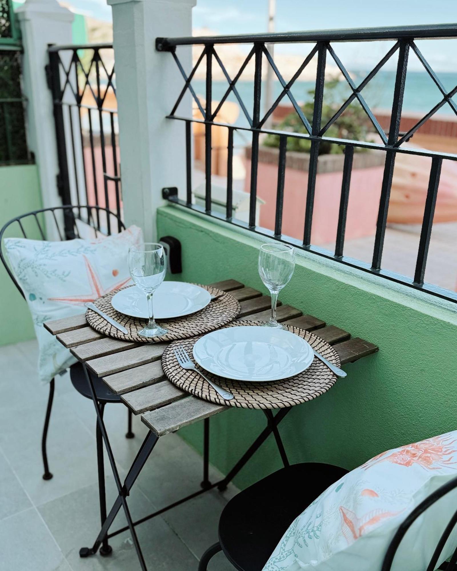 Unique Waterfront Duplex On The Mediterranean - Caleta, Catalan Bay Gibraltár Kültér fotó
