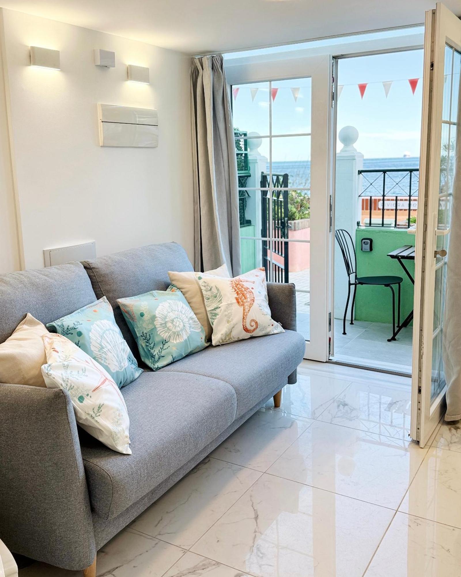 Unique Waterfront Duplex On The Mediterranean - Caleta, Catalan Bay Gibraltár Kültér fotó