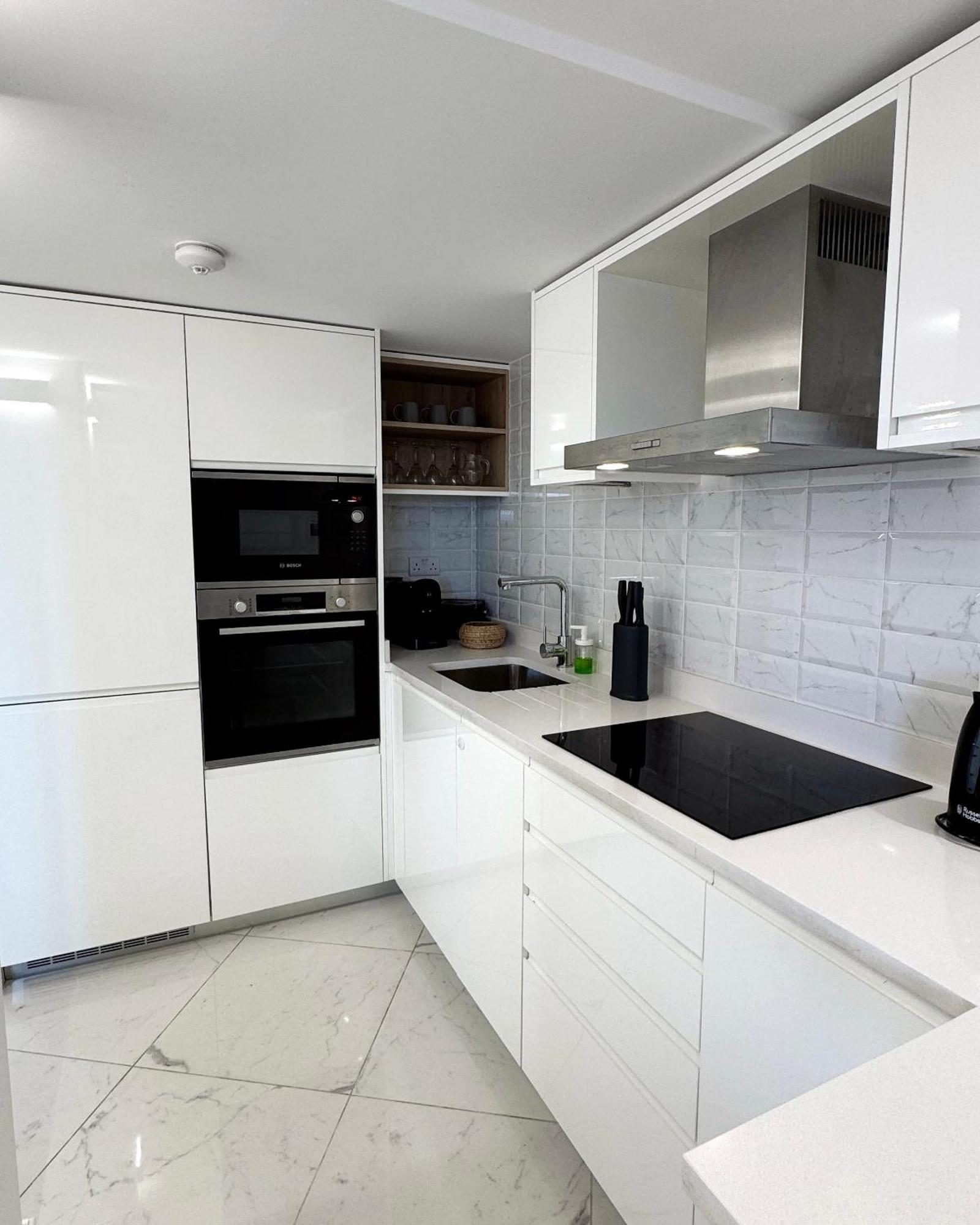 Unique Waterfront Duplex On The Mediterranean - Caleta, Catalan Bay Gibraltár Kültér fotó