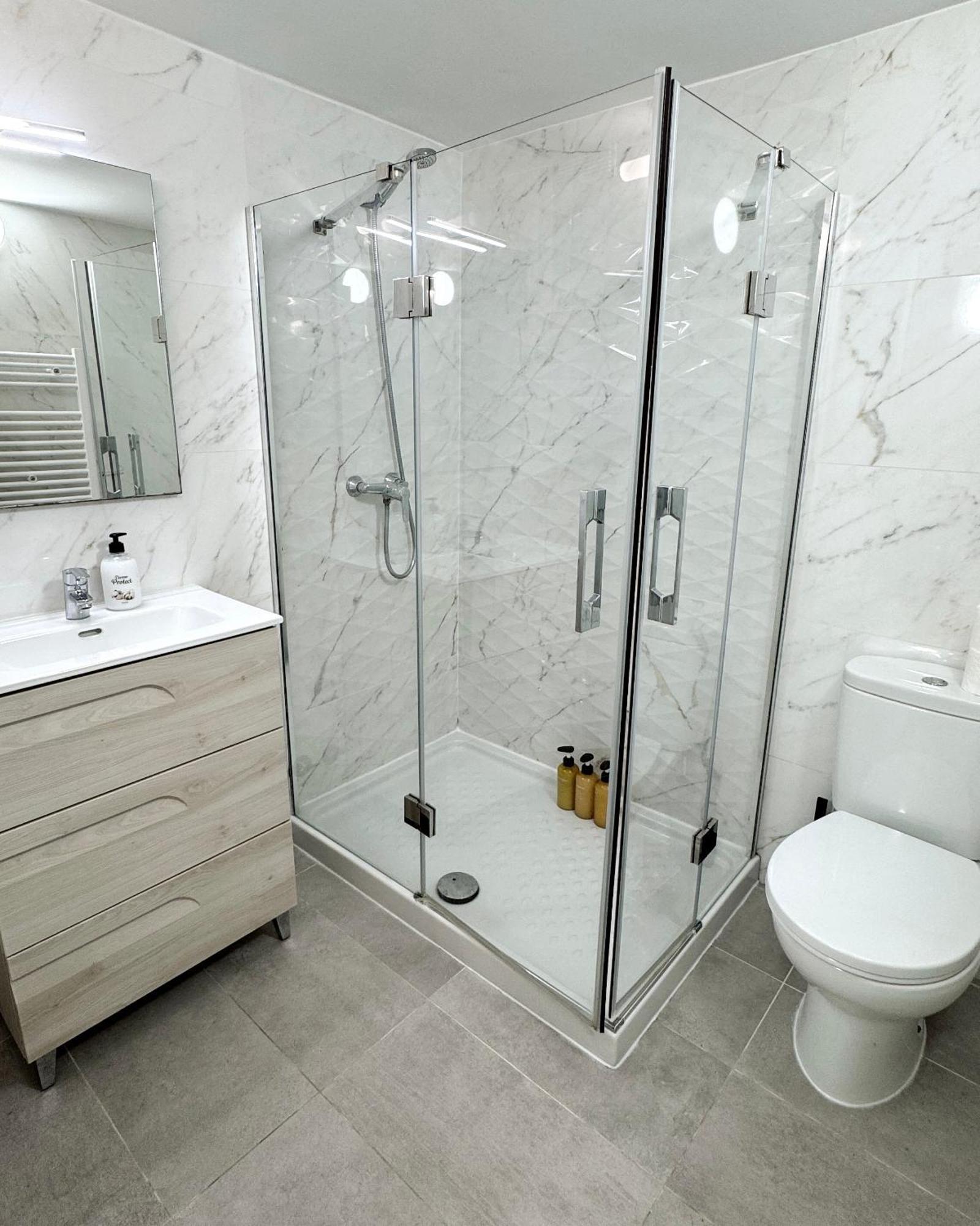 Unique Waterfront Duplex On The Mediterranean - Caleta, Catalan Bay Gibraltár Kültér fotó